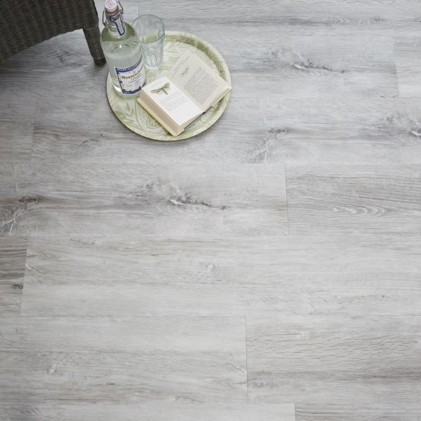 Naturelle Glacier Oak SPC Rigid Core Click Vinyl Flooring - Image 5